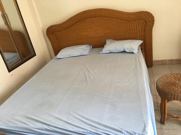 giường khách sạn thanh lý