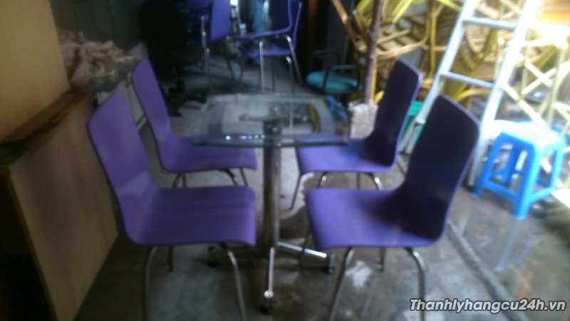 Thanh lý bàn ghế cafe màu tím