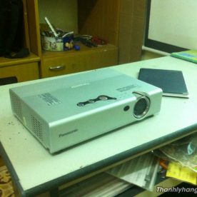 Thanh lý máy chiếu projector Panasonic
